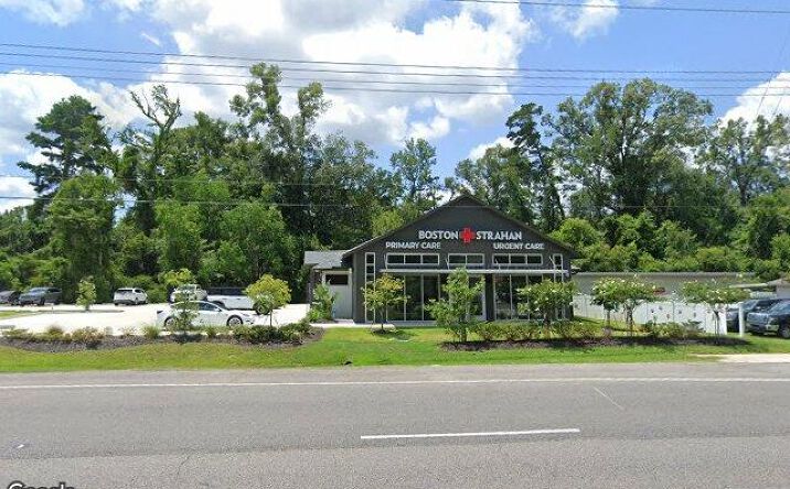 Pictures of Retail, Office property located at 18448 Magnolia Bridge Rd, Greenwell Springs, LA 70739 for lease - image #1