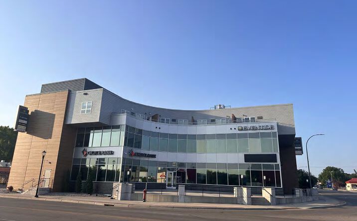 Pictures of Retail, Office property located at 801 Main Ave SE, Moorhead, MN 56560 for lease - image #1