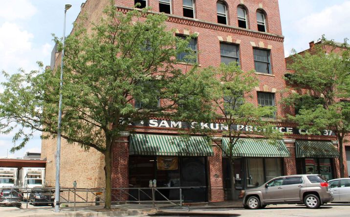 Pictures of Retail, Restaurant property located at 33 N Huron St, Toledo, OH 43604 for lease - image #1