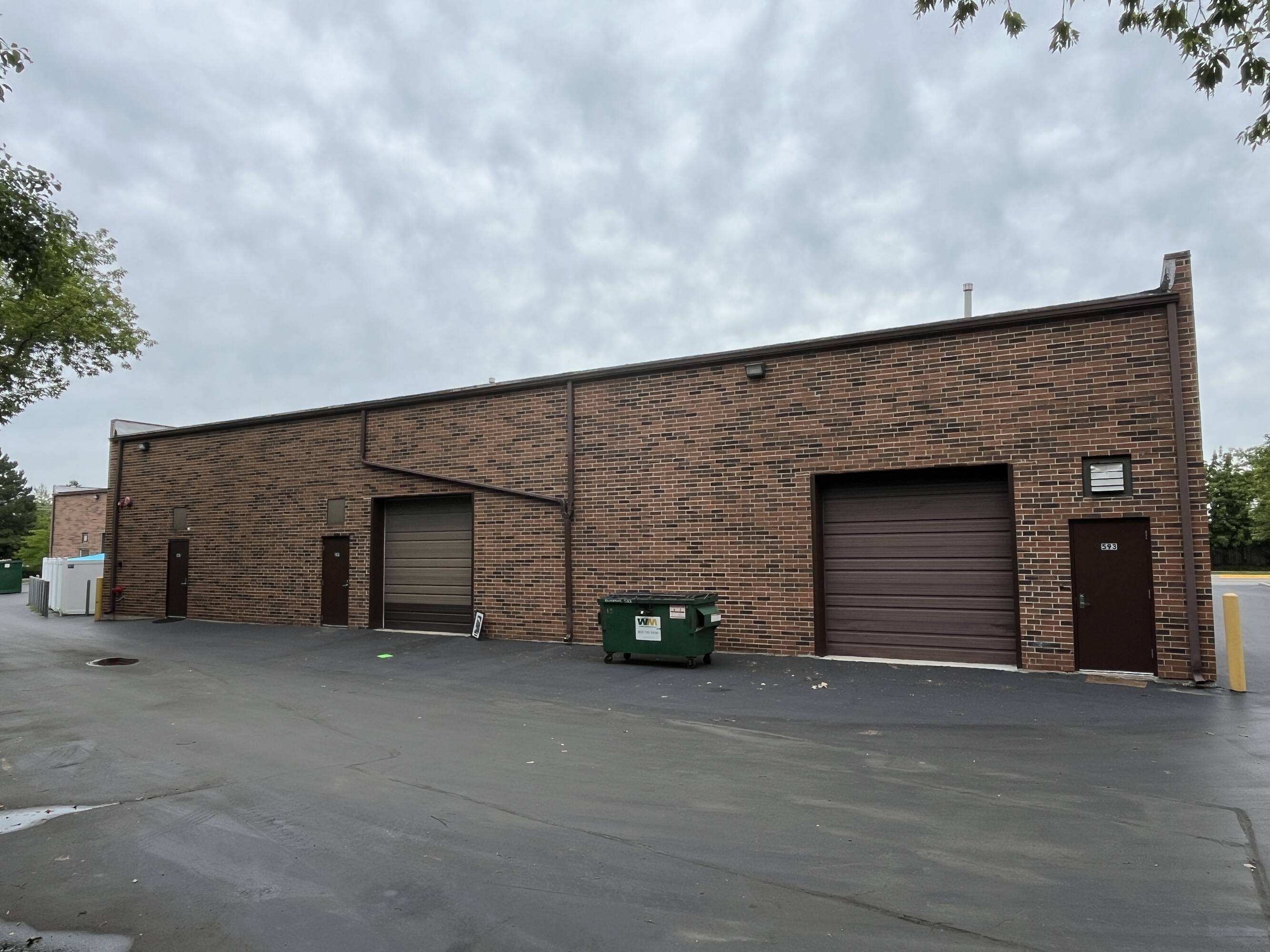 591 N Wolf Rd, Wheeling, IL 60090 | Crexi.com