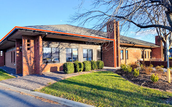 Pictures of Office property located at 4956 Benchmark Centre Dr, Swansea, IL 62226 for lease - image #1