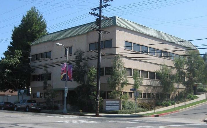 Pictures of Office property located at 3255 Cahuenga Boulevard West, Los Angeles, CA 90068 for lease - image #1