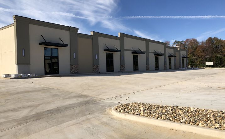 Pictures of Retail, Office, Restaurant property located at 20083 Hwy 155 S, Flint, TX 75762 for lease - image #1
