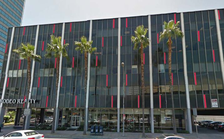 Pictures of Office property located at 15300 Ventura Blvd, Sherman Oaks, CA 91403 for lease - image #1