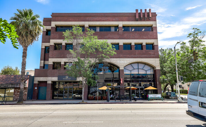 Pictures of Office property located at 15060 Ventura Blvd, Sherman Oaks, CA 91403 for lease - image #1