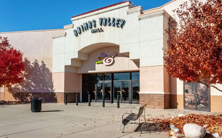 Pictures of Retail, Restaurant property located at 4601 E Main St, Farmington, NM 87402 for lease - image #1