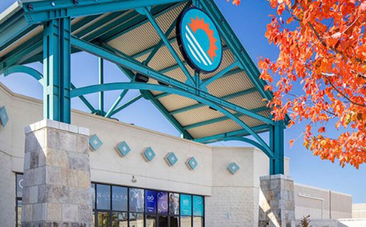 Pictures of Retail, Restaurant property located at 601 SE Wyoming Blvd, Casper, WY 82609 for lease - image #1