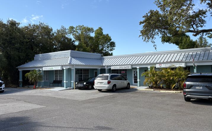 Pictures of Retail, Office property located at 3372 N Access Rd, Englewood, FL 34224 for lease - image #1