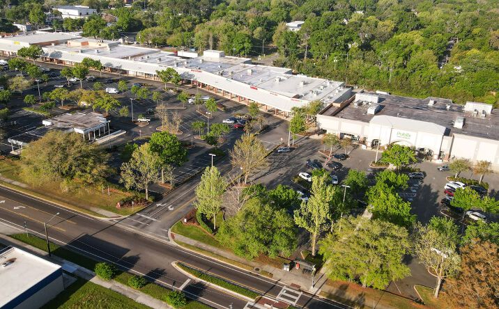 Pictures of Retail property located at 1002-1320 N. Main Street, Gainesville, FL 32601 for lease - image #1