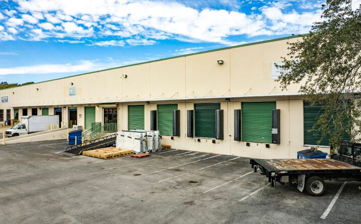 Pictures of Industrial property located at 420 Ware Blvd, Tampa, FL 33619 for lease - image #1
