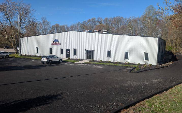 Pictures of Industrial property located at 5 Heritage Park Road, Clinton, CT 06413 for lease - image #1