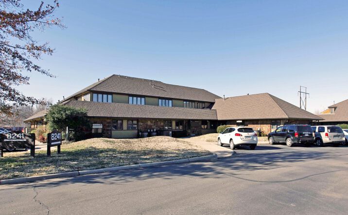 Pictures of Office property located at 8241 S Walker Ave, Oklahoma City, OK 73139 for lease - image #1