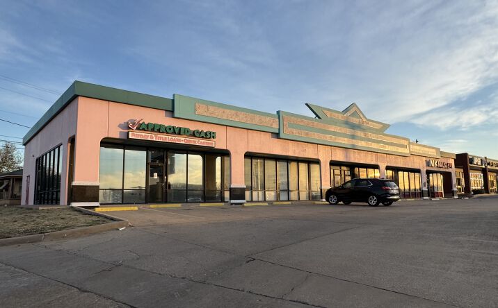 Pictures of Office property located at 2215 NW Cache Rd, Lawton, OK 73505 for lease - image #1