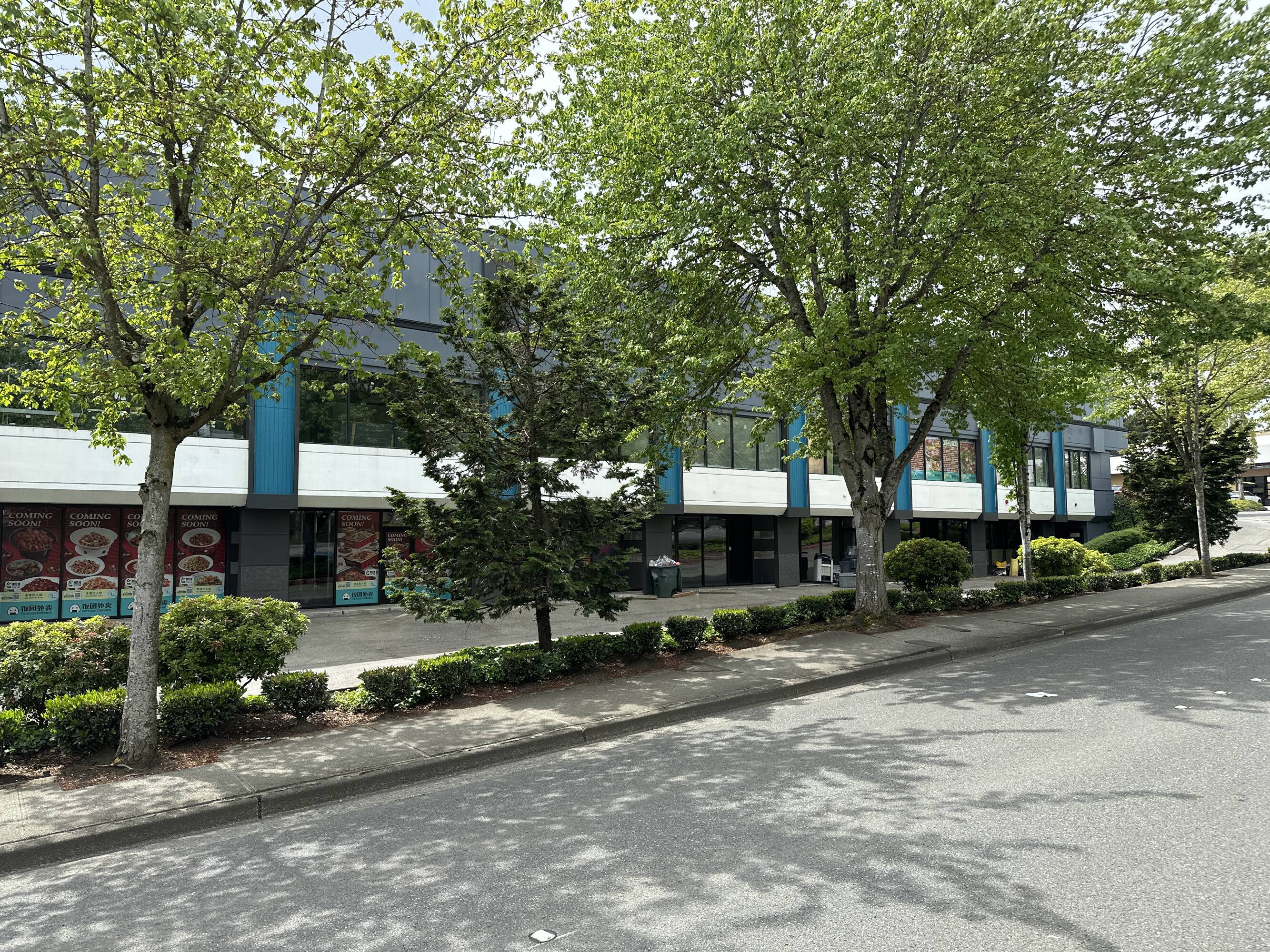 13433 NE 20th St, Bellevue, WA 98005