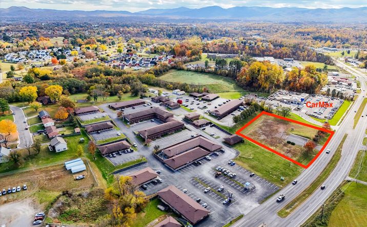 Pictures of Land property located at 2941 Peters Creek Rd, Roanoke, VA 24019 for lease - image #1