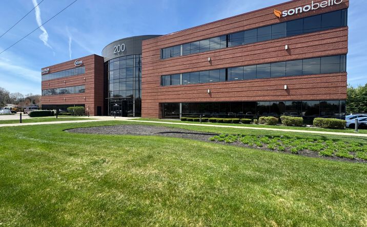 Pictures of Office property located at 200 Crossings Blvd, Warwick, RI 02886 for sales - image #1