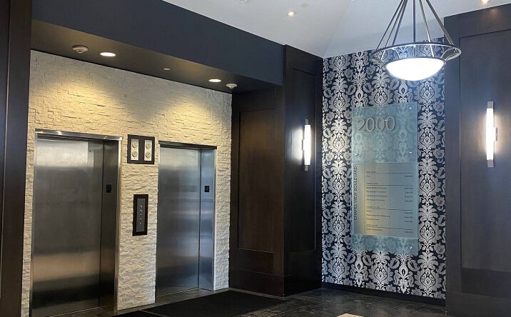 Pictures of Office property located at 2000 Chapel View Blvd, Cranston, RI 02920 for lease - image #1