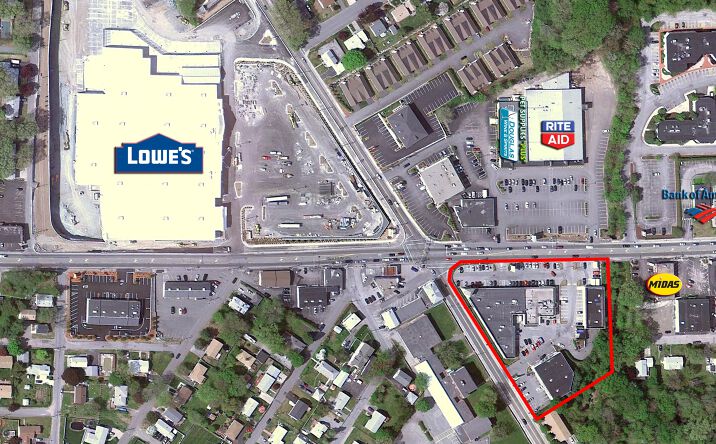 Pictures of Retail property located at 1650 Mineral Spring Ave, North Providence, RI 02904 for sales - image #1