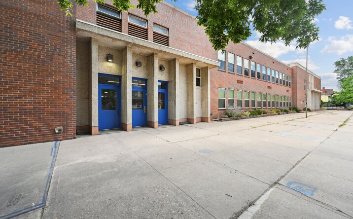 Pictures of Special Purpose property located at 235 S Sherman St, Denver, CO 80209 for lease - image #1