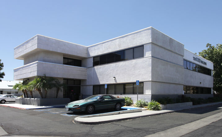 Pictures of Office property located at 1011 East Devonshire Avenue Suite 101, Hemet, CA 92543 for lease - image #1