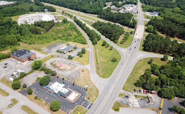 Pictures of Land property located at 3362 15th Ave Blvd SE, Conover, NC 28613 for lease - image #1