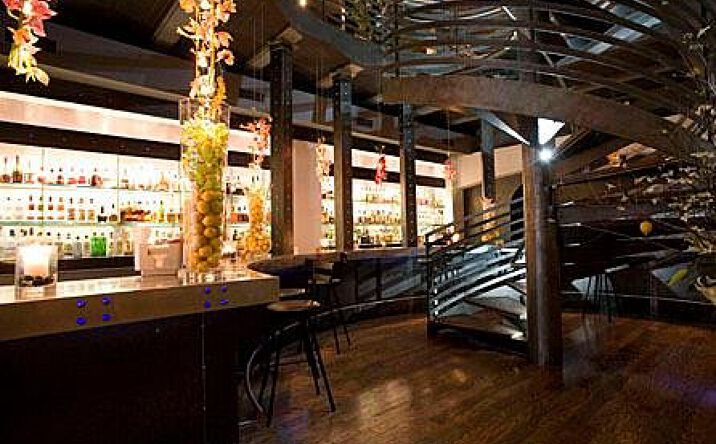 Pictures of Retail, Restaurant, Special Purpose property located at 426 W 13th St, New York, NY 10014 for lease - image #1