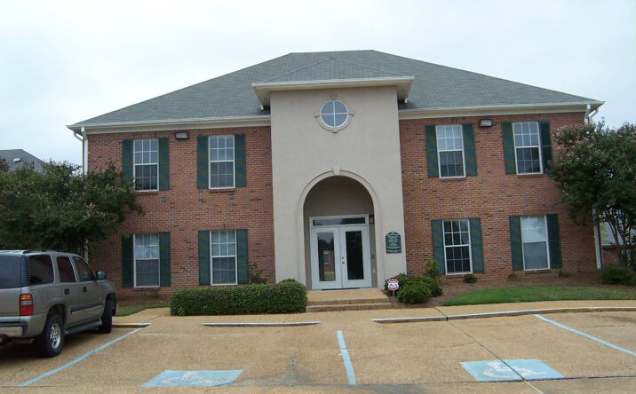 Pictures of Office, Special Purpose property located at 403b Towne Center Blvd, Ridgeland, MS 39157 for lease - image #1