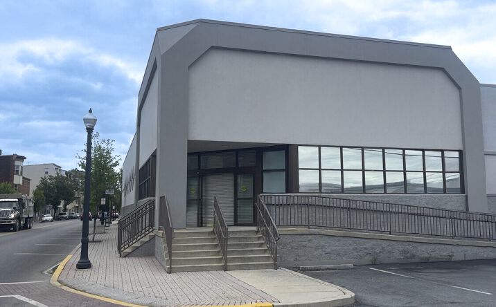 Pictures of Retail property located at 124 S Front St, Steelton, PA 17113 for lease - image #1