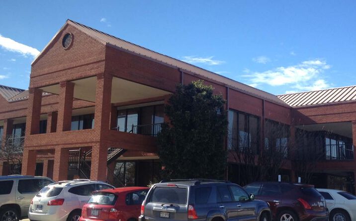 Pictures of Retail, Office property located at 614 Edmonds Ln, Lewisville, TX 75067 for lease - image #1