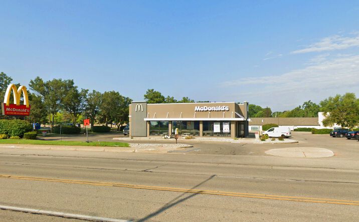 Pictures of Retail, Land, Restaurant property located at 5432 Portage Rd, Portage, MI 49002 for lease - image #1