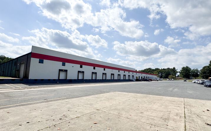Pictures of Industrial property located at 6924 Orr Rd., Charlotte, NC 28213 for lease - image #1