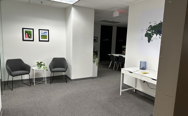 Pictures of Office property located at 3101 N Central Ave, Phoenix, AZ 85012 for lease - image #1