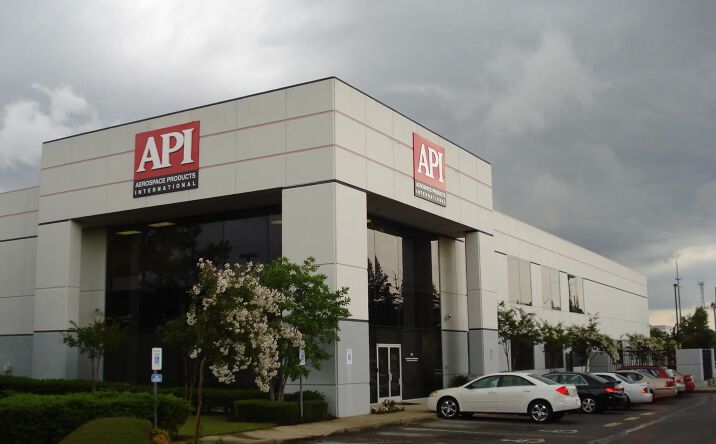 Pictures of Industrial property located at 3778 Distriplex Dr N, Memphis, TN 38118 for lease - image #1