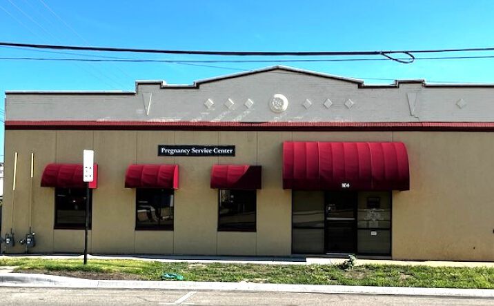 Pictures of Office property located at 104 W Elm St, Salina, KS 67401 for lease - image #1