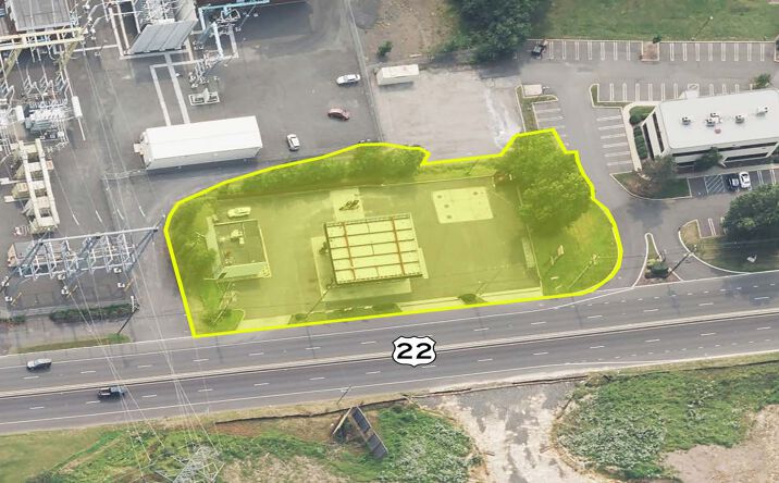 Pictures of Retail property located at 233 US-22, Green Brook Township, NJ 08812 for lease - image #1