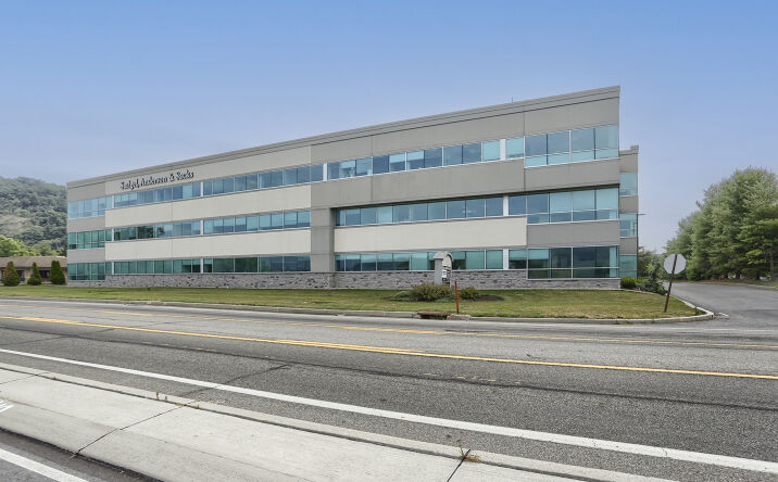 Pictures of Office property located at 4431 N Front St, Harrisburg, PA 17110 for lease - image #1