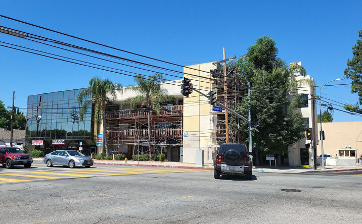 Pictures of Office property located at 6047 Tampa Ave, Los Angeles, CA 91356 for lease - image #1
