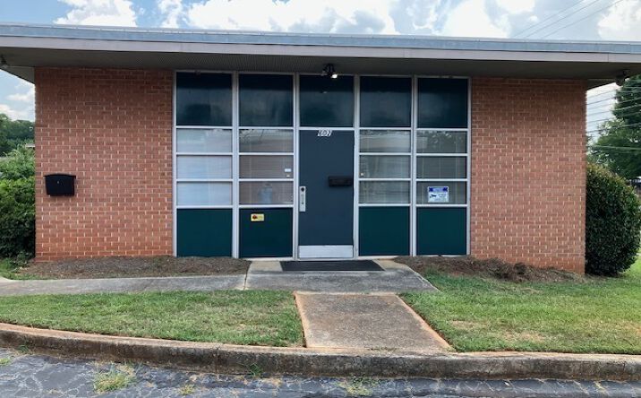 Pictures of Office property located at 602 S 8th St, Griffin, GA 30224 for lease - image #1