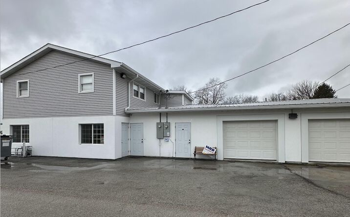 Pictures of Land property located at 1439 STEVENSON Drive, Springfield, IL 62703 for lease - image #1