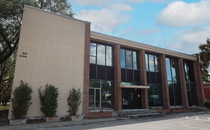 Pictures of Office property located at 4519 Beach Blvd, Jacksonville, FL 32207 for lease - image #1