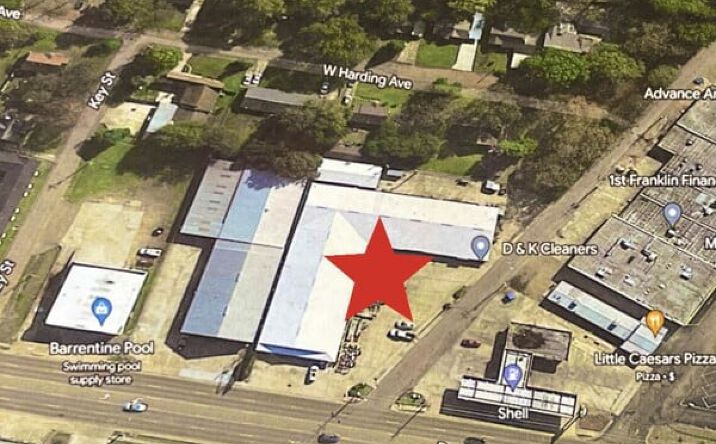 Pictures of Retail, Office, Special Purpose property located at 527 W Park Ave, Greenwood, MS 38930 for lease - image #1