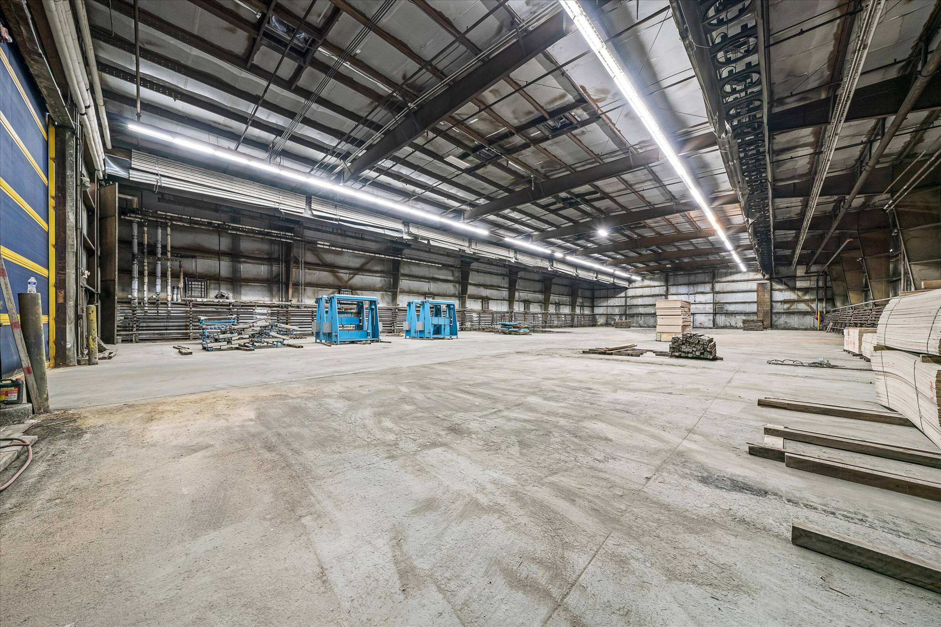 656 Interstate Dr, Crossville, TN 38555 | Crexi.com