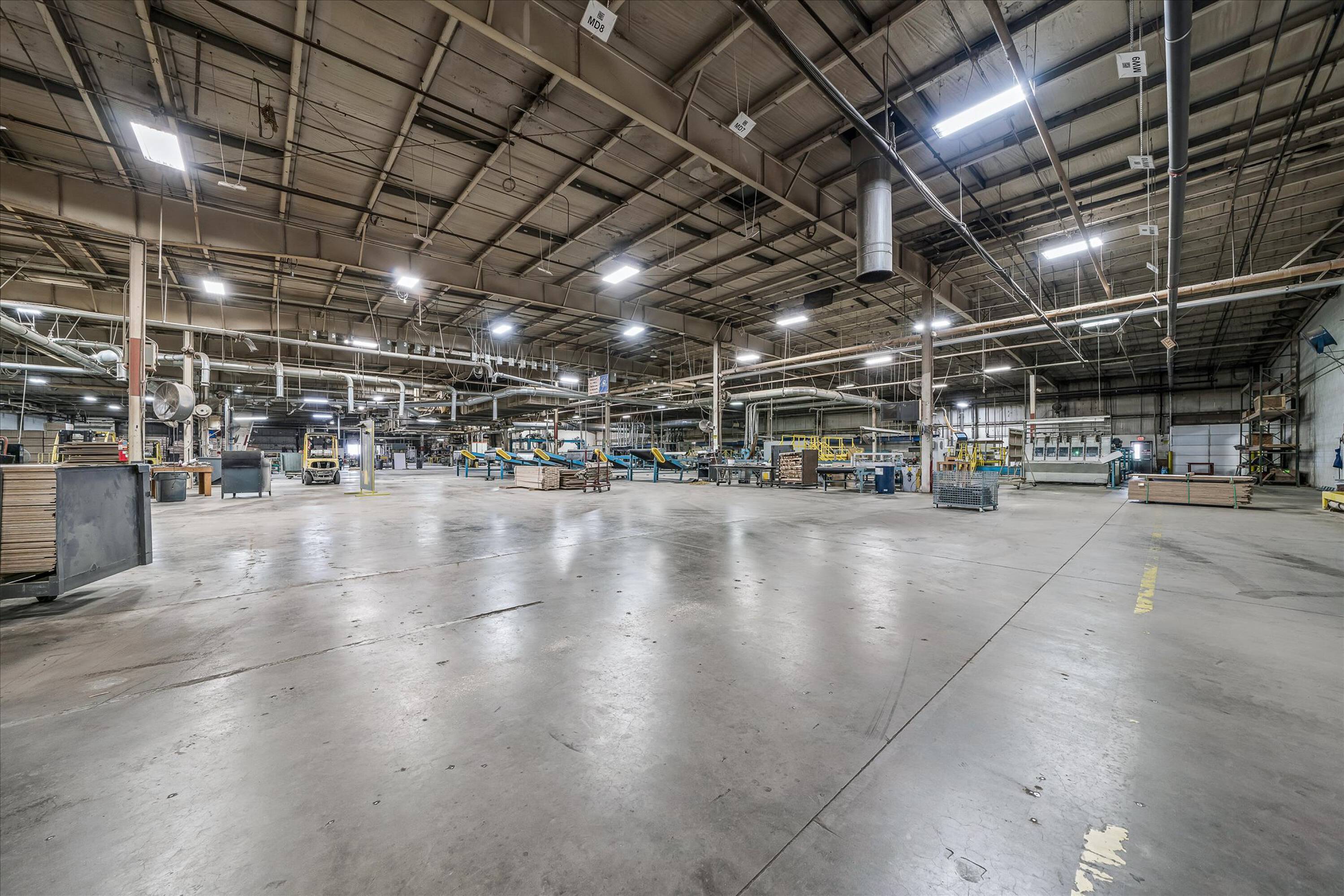 656 Interstate Dr, Crossville, TN 38555 | Crexi.com
