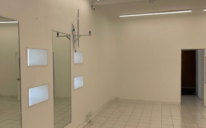 Pictures of Office, Special Purpose property located at 7600 Melrose Ave, West Hollywood, CA 90046 for lease - image #1