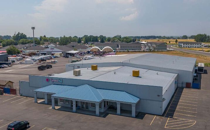 Pictures of Retail, Industrial property located at 580 N State St, Shelley, ID 83274 for lease - image #1