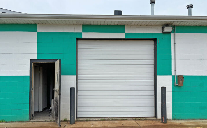 Pictures of Industrial property located at 1486 Michigan Rd, Port Huron, MI 48060 for lease - image #1