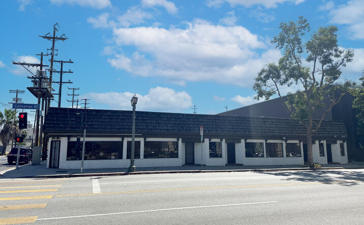 Pictures of Retail, Office, Industrial property located at 950 & 950 - A N. Cahuenga Blvd, Los Angeles, CA 90038 for lease - image #1