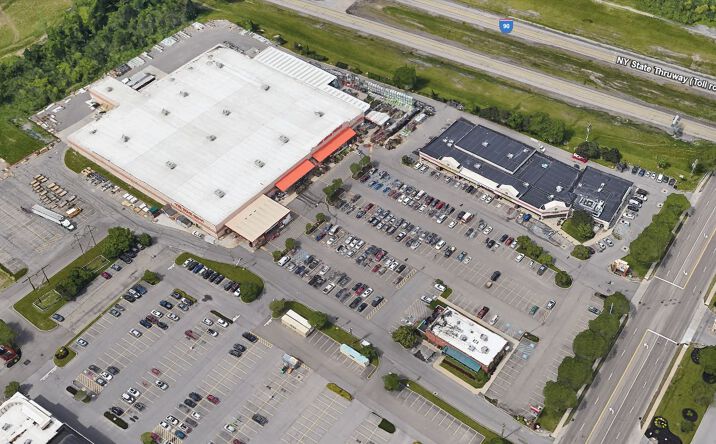 Pictures of Retail property located at 4405 Milestrip Rd, Buffalo, NY 14219 for lease - image #1