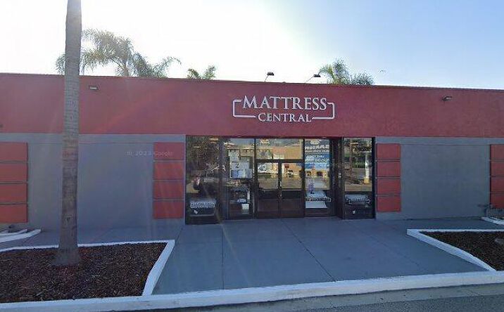 Pictures of Retail property located at 5592 Sepulveda Blvd, Culver City, CA 90230 for lease - image #1