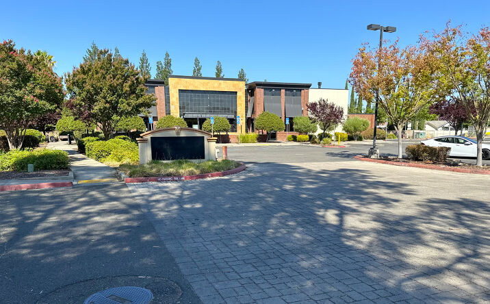 7101 Laguna Blvd, Elk Grove, CA 95758 | Crexi.com